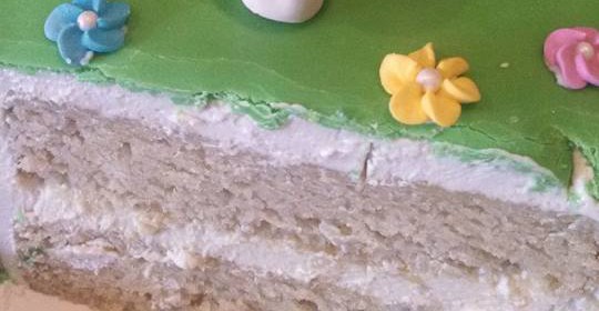 A glimpse inside the cake